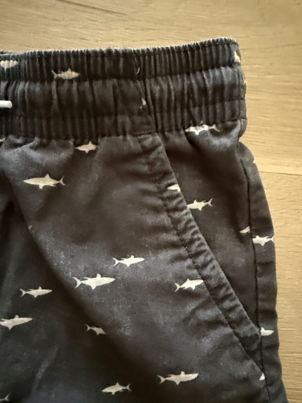 Oshkosh Navy Shark Print Casual Drawstring Shorts, size 10/10A - Picture 4 of 5